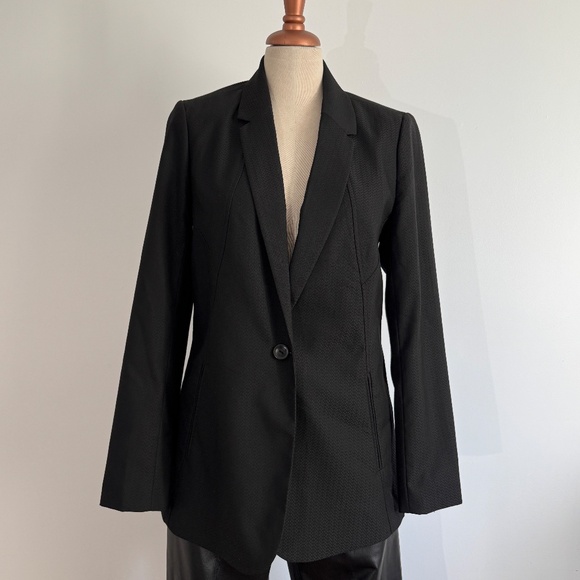 Willow & Thread - Black Blazer/ Suit Jacket - Picture 1 of 11
